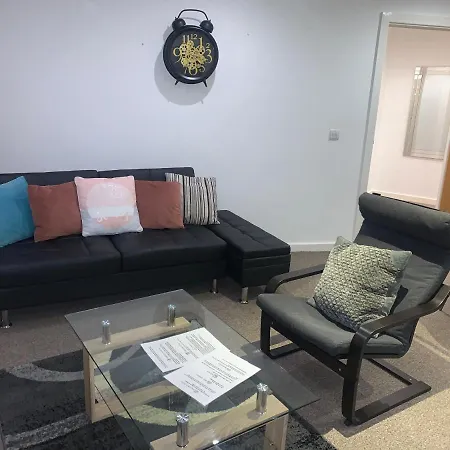 Newcastle City Centre Apartment Ideal For Holiday, Contractors, Quarantining Exterior photo