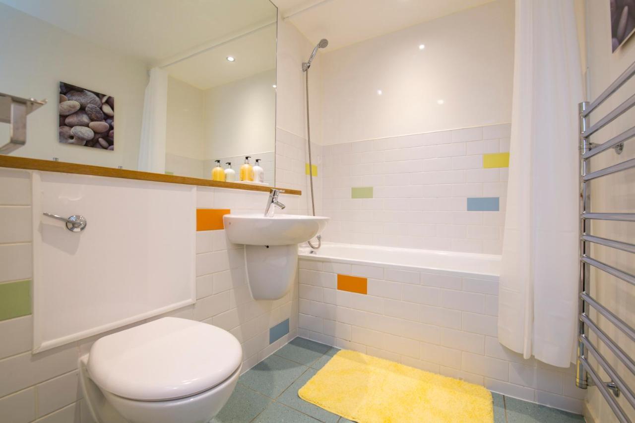 Centre Ideal For Holiday, Contractors, Quarantining Apartment *